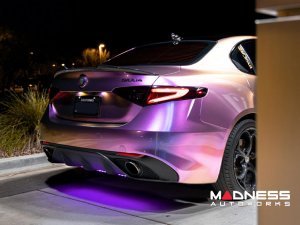 Alfa Romeo Giulia Emblem - Nero Edizione - Rear Alfa Romeo Giulia Emblem - Nero Edizione - Rear